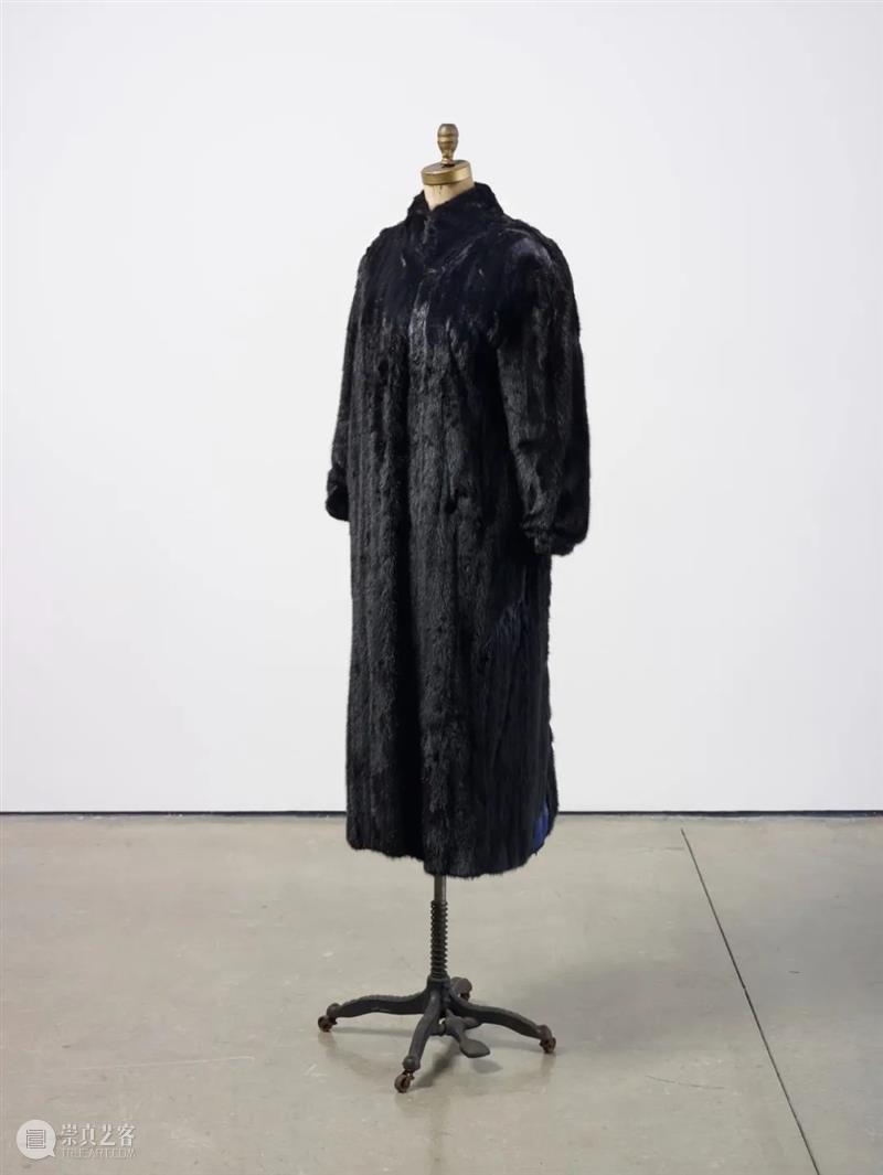 白立方沙龙 | 戴维·哈蒙斯(David Hammons) Hammons 戴维 哈蒙斯 白立方 沙龙 Untitled detail 无题 纽约 雕塑 崇真艺客