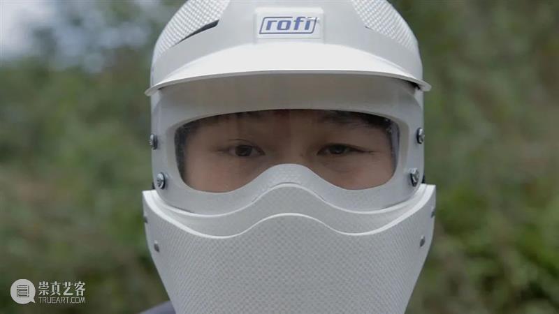 同行/寂静的，太寂静的 | Nguyen Trinh Thi 博文精选 同行 同行 生活 工作 河内 卡塞尔文献展 越南 电影 制作人 视频 媒体 崇真艺客