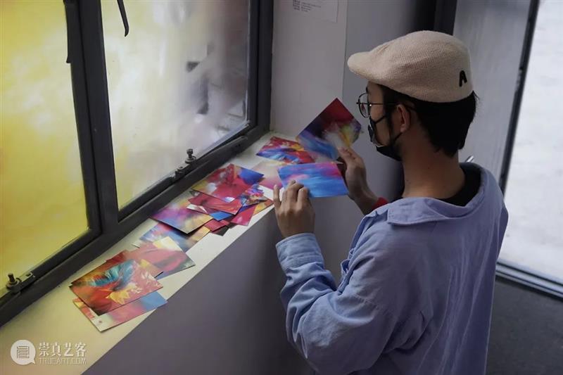 【展览现场】关于花的三重想象 | 北京 北京 现场 海报 详情 花策展人 艺术家 余若婕 展期 地点 三影堂摄影艺术中心 崇真艺客