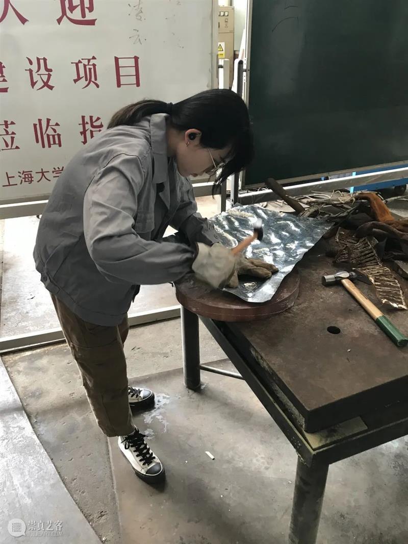 课程展览 | 钢铁制造 上美雕塑 课程 钢铁 上海美术学院雕塑系 金属 雕塑 作品 时间 地点 上海美术学院美术馆 主课 崇真艺客