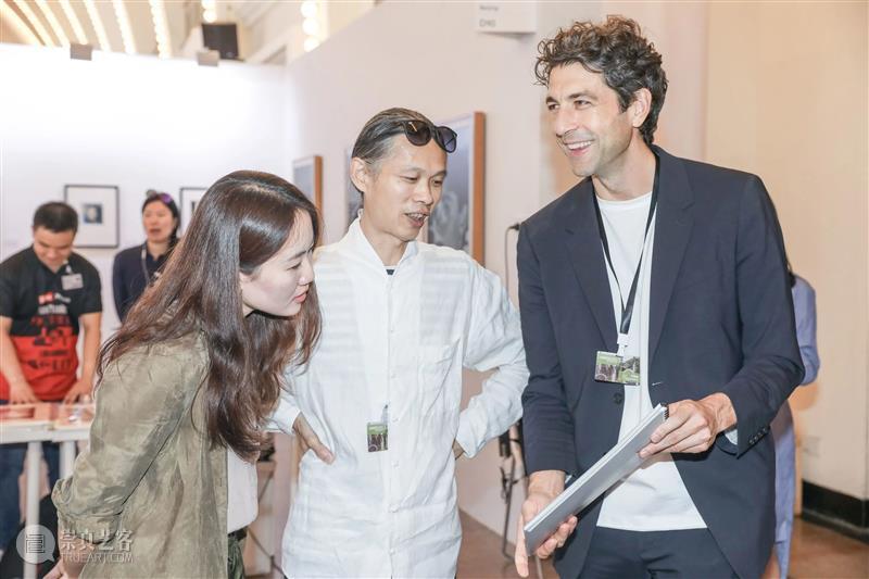 抢“晚鸟”的最后时机！  PHOTOFAIRS 时机 画廊 名单 AIKE 上海 艾米 李画廊 北京 Anna Nova 崇真艺客