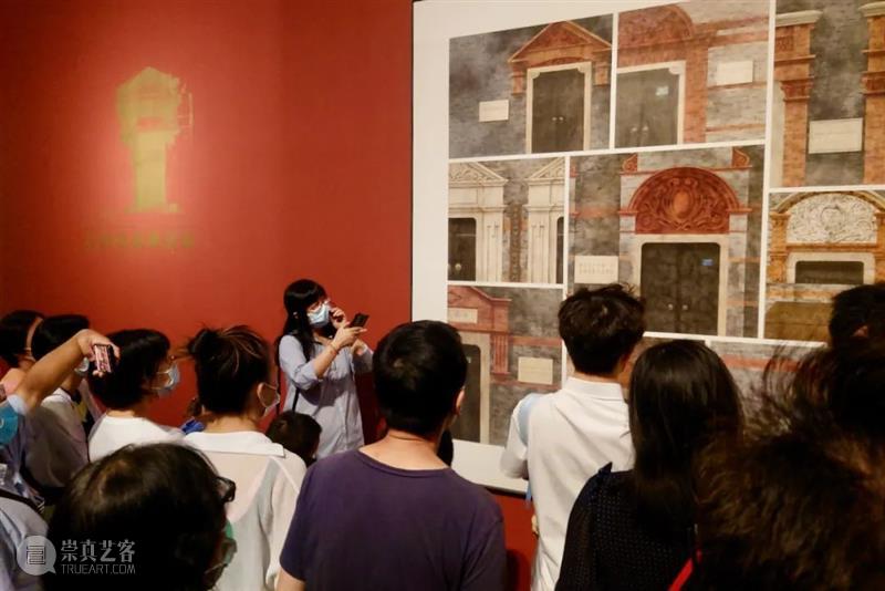 【中华艺术宫 | 现场】国庆到美术馆看大展,艺术与生活在这里精彩碰撞 中华艺术宫 美术馆 艺术 中华艺术宫 现场 大展 中国共产党 市民 朋友 期间 举措 崇真艺客