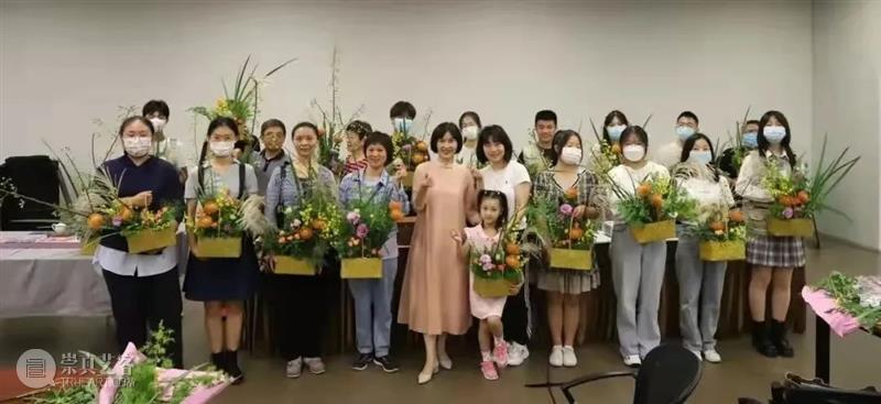 【中华艺术宫 | 现场】国庆到美术馆看大展,艺术与生活在这里精彩碰撞 中华艺术宫 美术馆 艺术 中华艺术宫 现场 大展 中国共产党 市民 朋友 期间 举措 崇真艺客