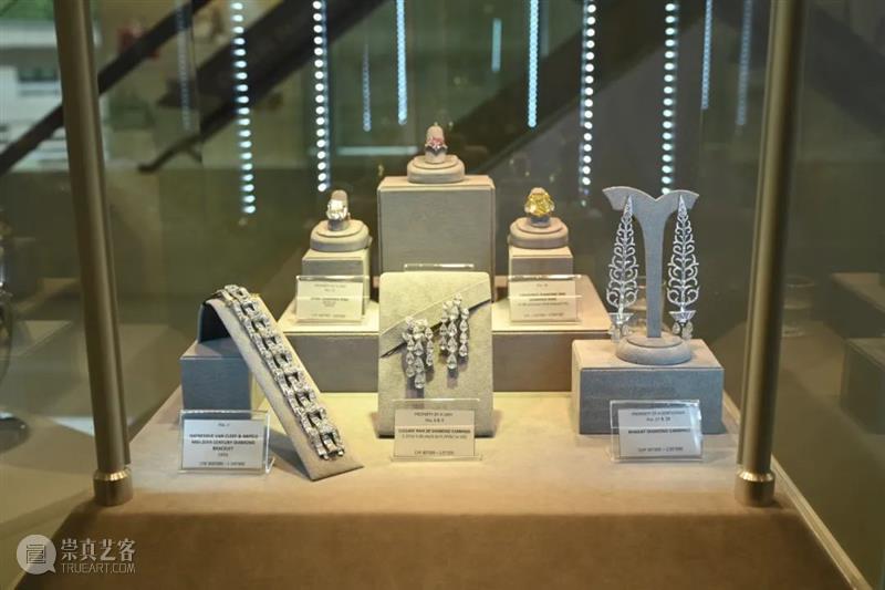精品云集:佳士得香港秋拍预展现场直击放送! 佳士得 佳士得 香港 精品 现场 本季 国际 艺术 全球 藏家 杰作 崇真艺客