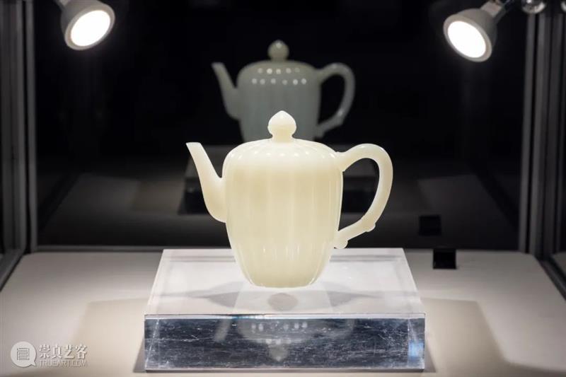 中国艺术品秋拍预展现场图辑 视频资讯 蘇富比 中国 艺术品 现场图 香港 蘇富比 拍卖会 惜艺 文青雅士 宝珍 诚献 崇真艺客