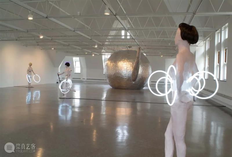 同行/末日芭蕾 | Mai-Thu Perret 视频资讯 Mai-Thu Perret Mai Perret 同行 末日 芭蕾 瑞士 艺术家 多学科 装置 雕塑 崇真艺客