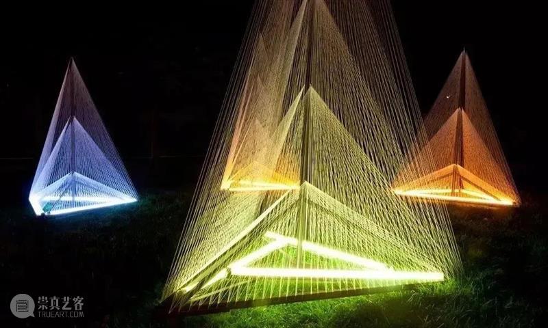 互动装置艺术｜基于计算机图形在空间中展示出的艺术形态  李文欣 装置 艺术 计算机 图形 空间 形态 学术 定义 信息 数据 崇真艺客