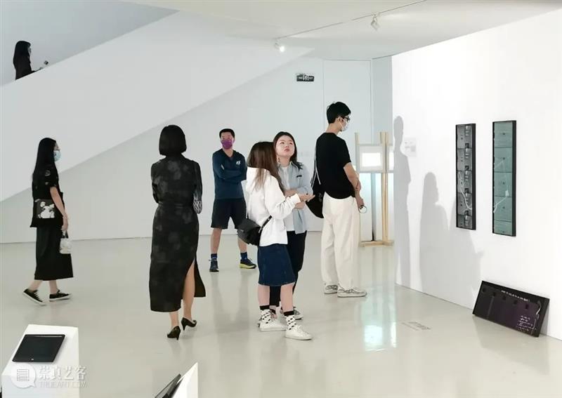 悦·美术馆｜迟日摄影节展览回顾 悦·美术馆 迟日 盛况 现场 迟日摄影节 北京798艺术区 北京悦·美术馆 青年 平台 包邮区图片社 崇真艺客