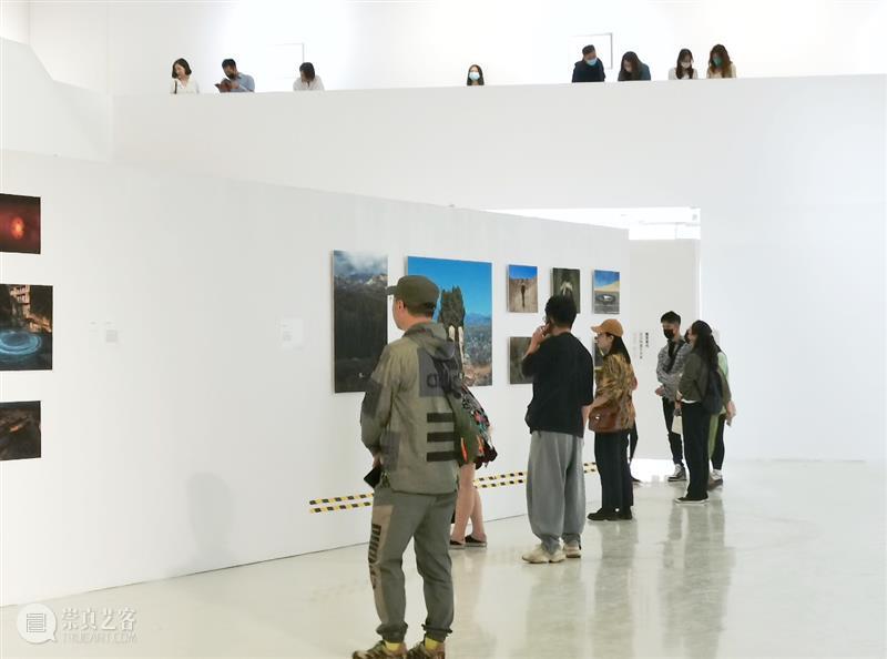 悦·美术馆｜迟日摄影节展览回顾 悦·美术馆 迟日 盛况 现场 迟日摄影节 北京798艺术区 北京悦·美术馆 青年 平台 包邮区图片社 崇真艺客