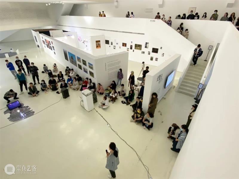 悦·美术馆｜迟日摄影节展览回顾 悦·美术馆 迟日 盛况 现场 迟日摄影节 北京798艺术区 北京悦·美术馆 青年 平台 包邮区图片社 崇真艺客