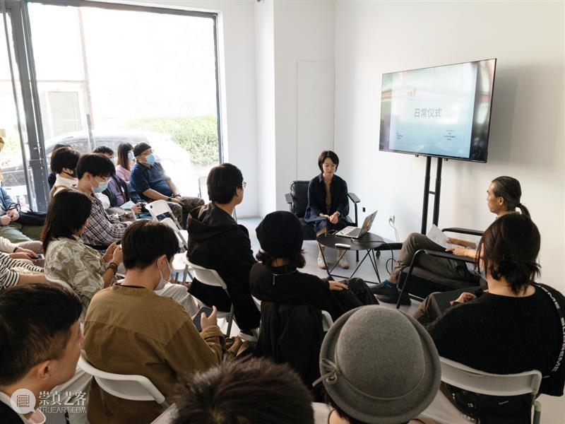 悦·美术馆|迟日摄影节展览回顾 悦·美术馆 迟日 盛况 现场 迟日摄影节 北京798艺术区 北京悦·美术馆 青年 平台 包邮区图片社 崇真艺客