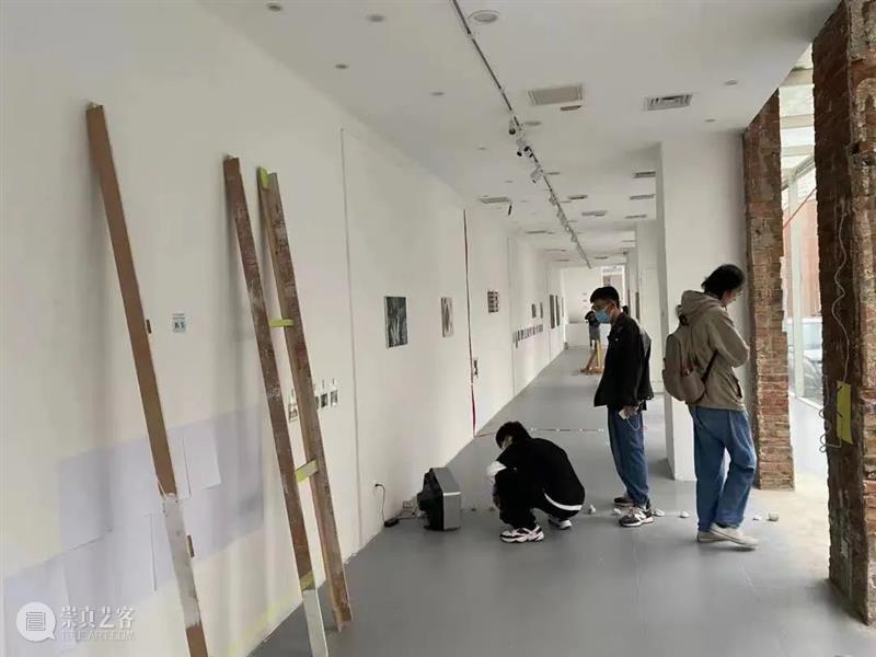 悦·美术馆｜迟日摄影节展览回顾 悦·美术馆 迟日 盛况 现场 迟日摄影节 北京798艺术区 北京悦·美术馆 青年 平台 包邮区图片社 崇真艺客