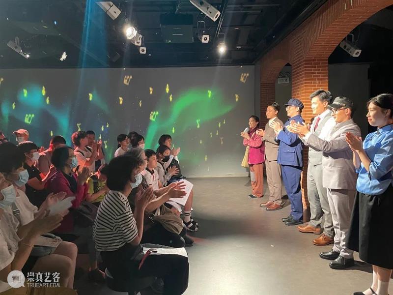 展览回顾 | 前行之歌——庆祝中国共产党成立100周年特展圆满落幕 中国共产党 万人 动漫 观众 掌声 徐汇艺术馆 特展 帷幕 徐汇区图书馆 同仁们 崇真艺客