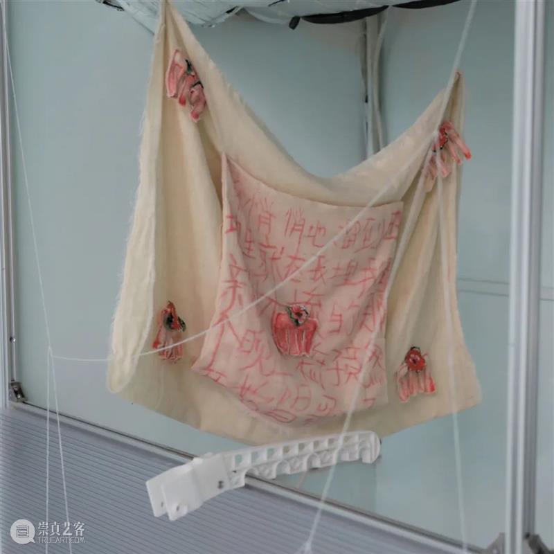 On View | 「借体」作品 Somatic Attunement 借体 Attunement 作品 View 现场 工作室 画廊 上海 Exhibition view 崇真艺客