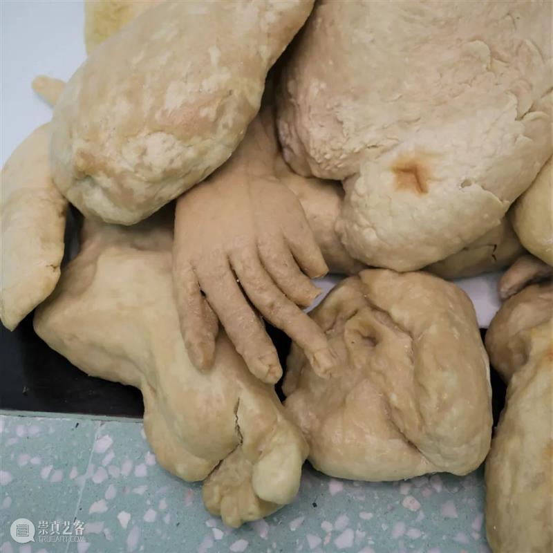 On View | 「借体」作品 Somatic Attunement 借体 Attunement 作品 View 现场 工作室 画廊 上海 Exhibition view 崇真艺客