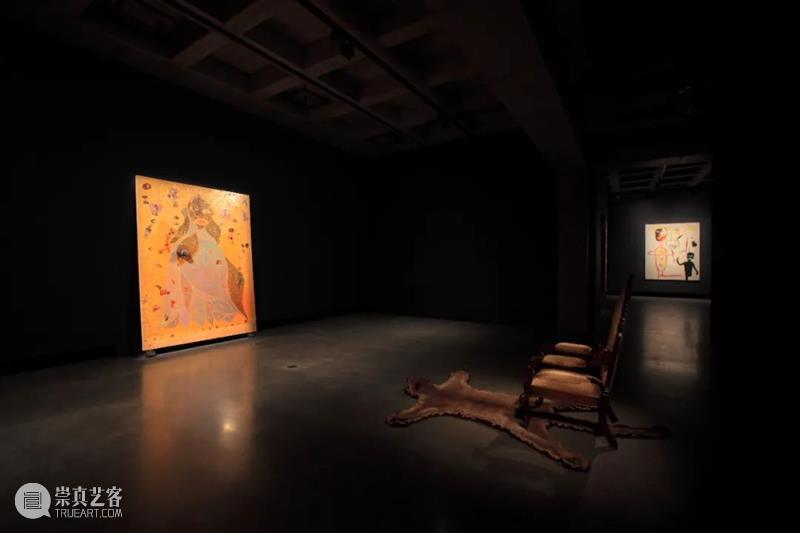 今日生日 ｜ 克里斯·奥菲利（Chris Ofili） Ofili 克里斯·奥菲利 生日 克里斯 上图 奥菲利 拉萨路 麻布 油彩 炭笔 崇真艺客