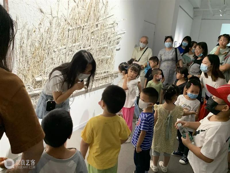 美博美术馆 | “秋日设计师”——上海闵行区博闻幼儿园美博秋日行 美博美术馆 设计师 上海 闵行区 博闻幼儿园美博 夏日 余温 秋风 阳光 上海闵行区博闻幼儿园 崇真艺客