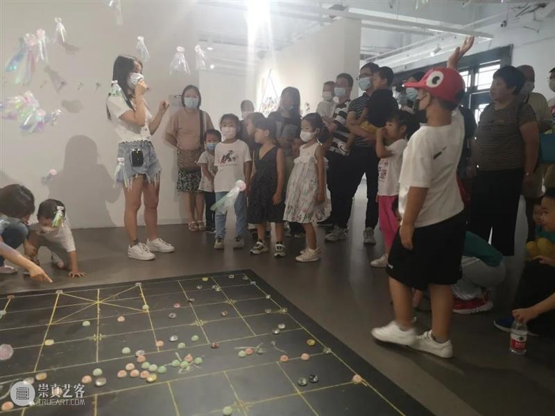 美博美术馆 | “秋日设计师”——上海闵行区博闻幼儿园美博秋日行 美博美术馆 设计师 上海 闵行区 博闻幼儿园美博 夏日 余温 秋风 阳光 上海闵行区博闻幼儿园 崇真艺客