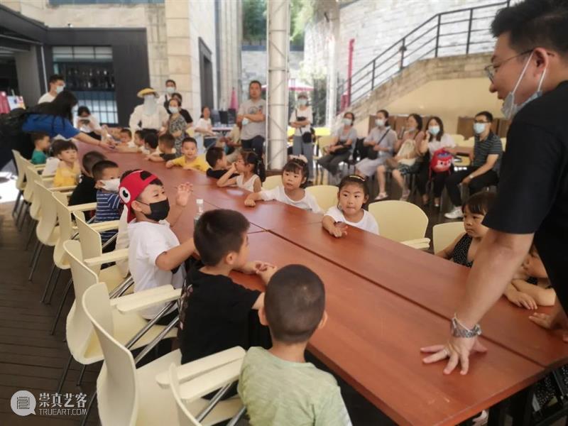 美博美术馆 | “秋日设计师”——上海闵行区博闻幼儿园美博秋日行 美博美术馆 设计师 上海 闵行区 博闻幼儿园美博 夏日 余温 秋风 阳光 上海闵行区博闻幼儿园 崇真艺客
