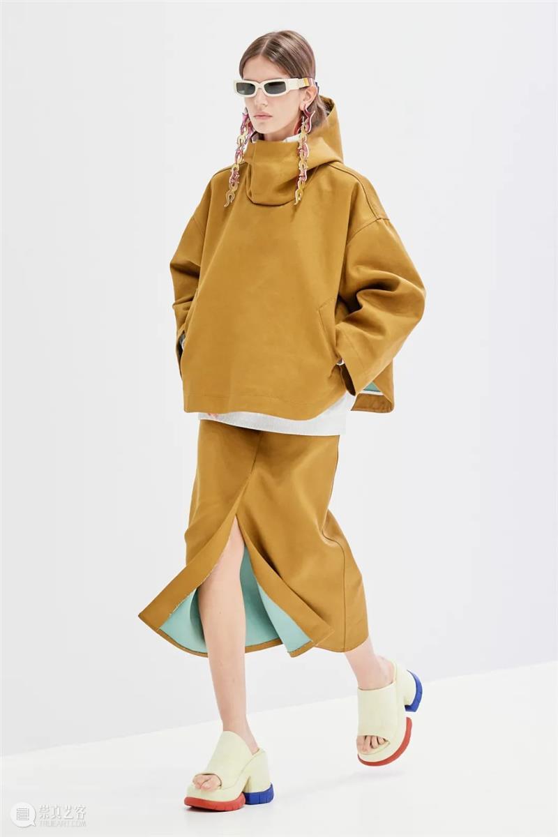 【IFA-时尚资讯】SUNNEI | 意大利时尚的一股清流 意大利 SUNNEI IFA 资讯 时尚 清流 传统 和创新相关联 态度 SUN 崇真艺客