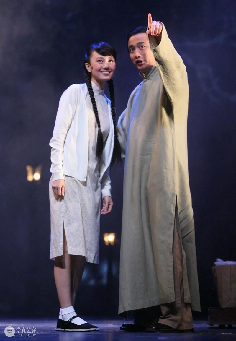 开票 | 15年后再相逢,经典版《暗恋桃花源》重返大剧院 暗恋桃花源 大剧院 经典版 话剧 林青霞 赖声川 导演 好友 李安 上海大剧院 崇真艺客