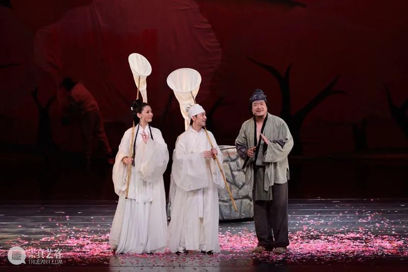 开票 | 15年后再相逢,经典版《暗恋桃花源》重返大剧院 暗恋桃花源 大剧院 经典版 话剧 林青霞 赖声川 导演 好友 李安 上海大剧院 崇真艺客