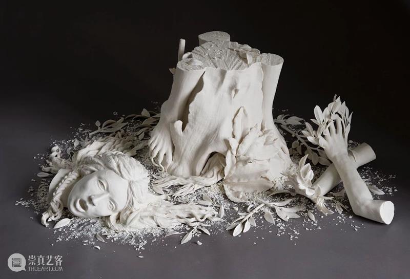 雕塑丨Kate Macdowell:用另类陶瓷雕塑展现人与动物共同存亡 Macdowell 陶瓷 雕塑 动物 上方 中国舞台美术学会 右上 星标 本文 巨匠 崇真艺客