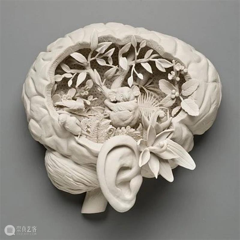 雕塑丨Kate Macdowell:用另类陶瓷雕塑展现人与动物共同存亡 Macdowell 陶瓷 雕塑 动物 上方 中国舞台美术学会 右上 星标 本文 巨匠 崇真艺客