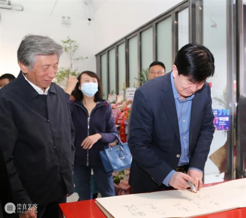 索卡北京｜《鸽之舞》胡西丹·克里木作品展成功开幕 作品展 北京 胡西丹·克里木 索卡 鸽之舞 名称 胡西丹 克里木 DoveDance 策展人 崇真艺客