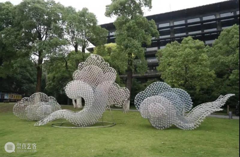 艺术上海【艺家说】 | 王嘉成:与万物对话,探寻生命的痕迹 王嘉成 生命 艺术上海 万物 痕迹 北冥有鱼 庄子 逍遥游 众人 熟语 崇真艺客