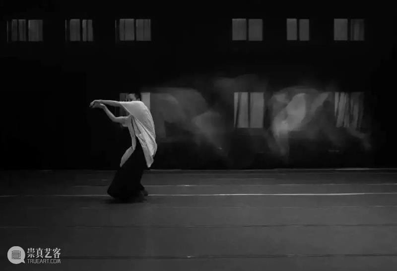 福利|自混乱中诞生——侯莹“剑”指当下,新作世界首演 世界 侯莹 当下 福利 新作 现代 消失 舞蹈 剧场 上海国际舞蹈中心 崇真艺客