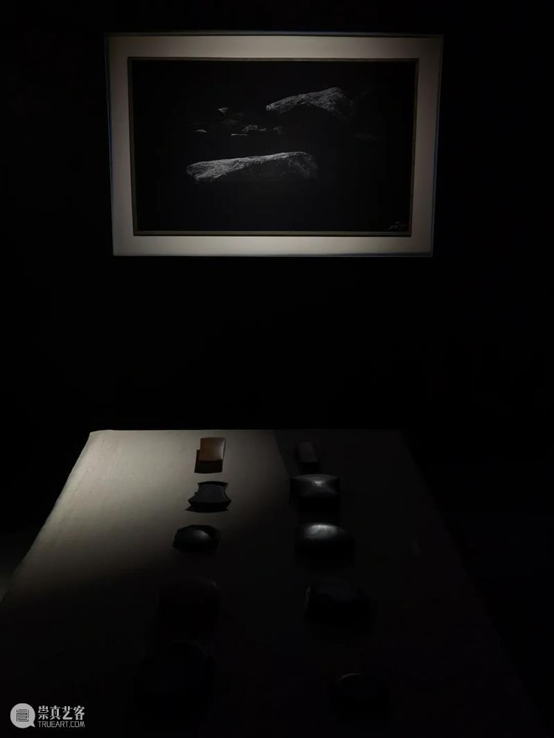 观看艺术画廊 | 山水十年 —— 李止作品展 山水 李止 作品展 艺术 画廊 现场 策展人 牛恒立 Curator Hengli 崇真艺客