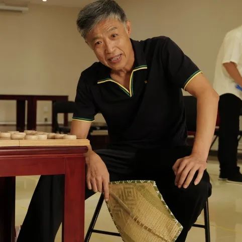 话剧《喜相逢》角色大揭秘 | 首演倒计时2天 角色 喜相逢 话剧 倒计时 主播 前女友 北京 摄影师 中介 老板 崇真艺客