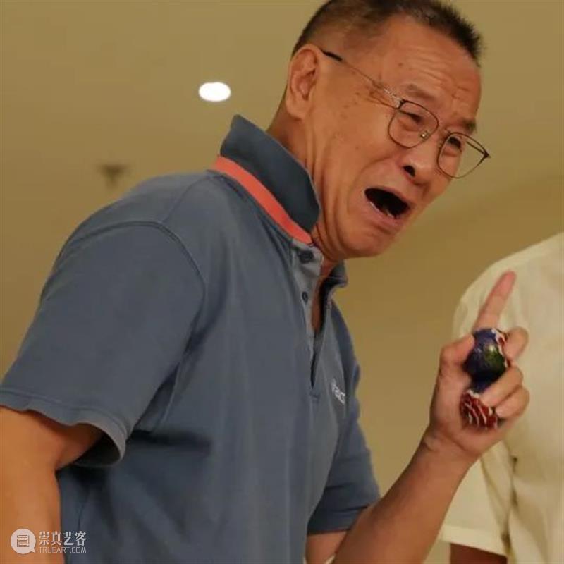 话剧《喜相逢》角色大揭秘 | 首演倒计时2天 角色 喜相逢 话剧 倒计时 主播 前女友 北京 摄影师 中介 老板 崇真艺客