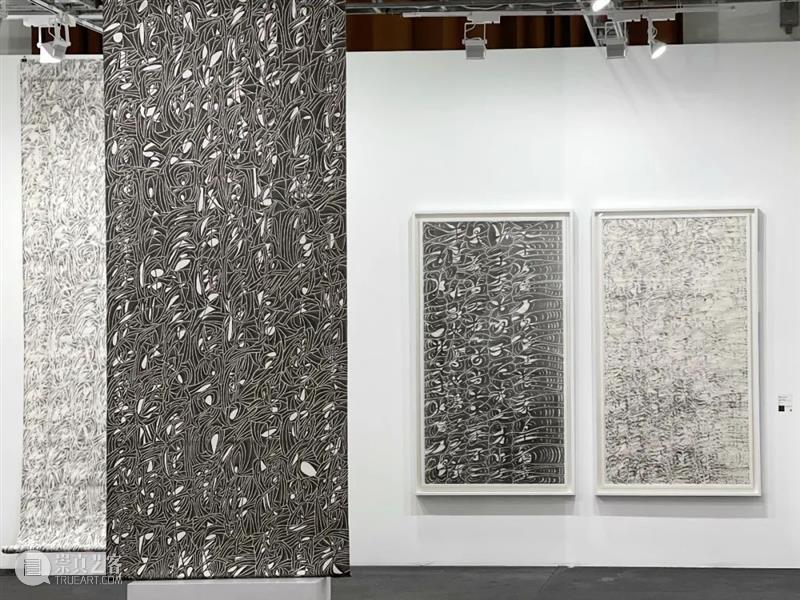 艾米李画廊·北京当代|展览现场 展位3.15 北京 展位 艾米 李画廊 现场 左右 艺术家 海报 艺博会 陈光武 崇真艺客