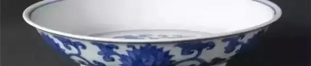 鉴别明宣德瓷器款识与笔迹特征 瓷器 款识 笔迹特征 明宣德 上方 青铜器 账号 人与人 缘份 缘分 崇真艺客