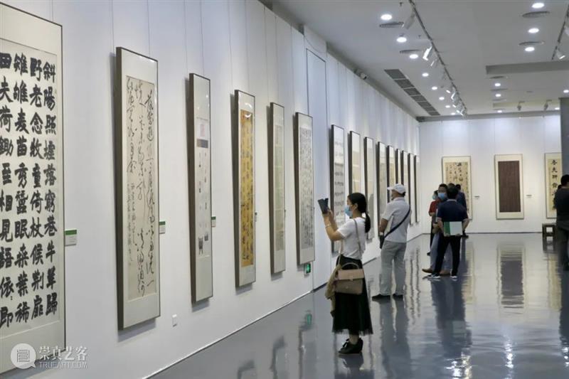 “2021·深圳书法篆刻年度展”在罗湖美术馆开幕 深圳 书法 年度展 罗湖 美术馆 深圳市文学艺术界联合会 深圳市书法家协会 罗湖美术馆 罗湖区书法家协会联合协办 中国美协 崇真艺客