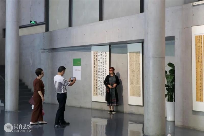 “2021·深圳书法篆刻年度展”在罗湖美术馆开幕 深圳 书法 年度展 罗湖 美术馆 深圳市文学艺术界联合会 深圳市书法家协会 罗湖美术馆 罗湖区书法家协会联合协办 中国美协 崇真艺客