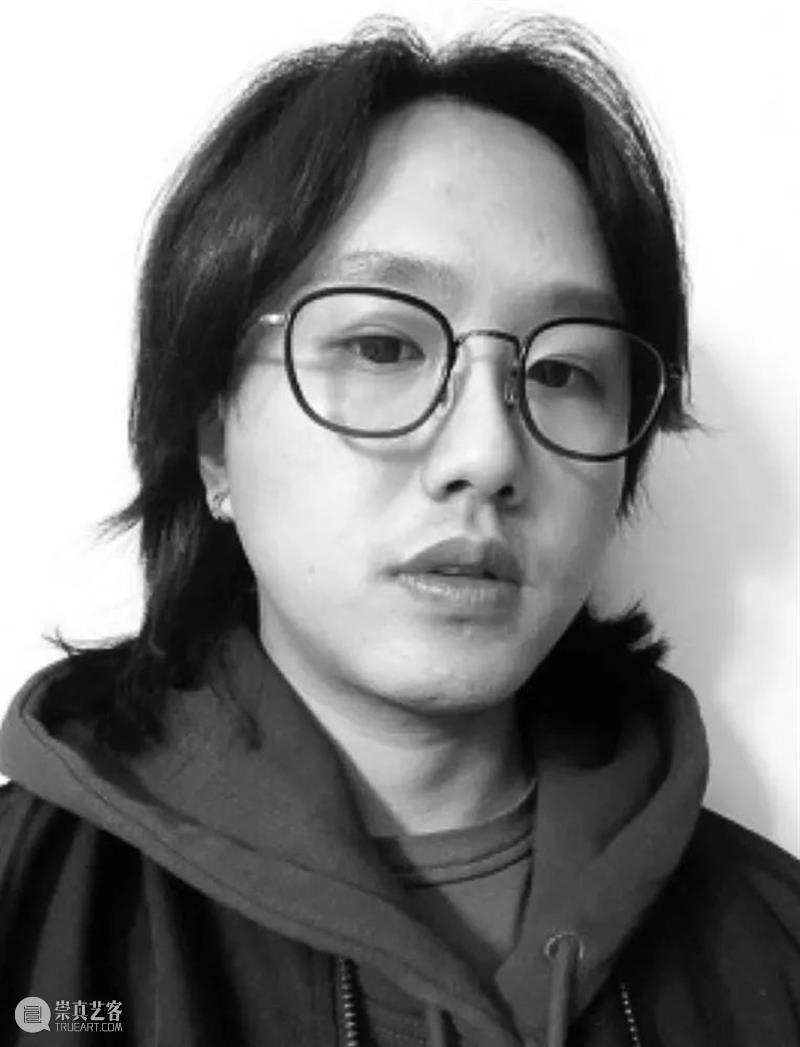 预告 | 「Design Mic设计麦」第3期开放预约 Mic设计麦 麦克风 海报 二维码 活动 现场 名额 口罩 友情 平台 崇真艺客