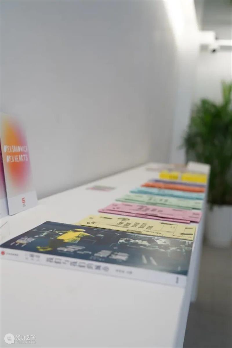 2021上海城市空间艺术季虹口区社区样本展“多伦路·共生志”正式开幕 上海 城市空间 艺术季 虹口区 社区 样本 多伦路 共生志 上海多伦现代美术馆 虹口区人民政府主办 崇真艺客