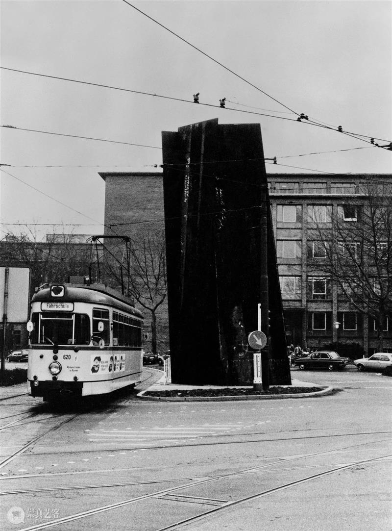 今日生日 | 里查德·塞拉(Richard Serra) 里查德 塞拉 Serra 生日 Serrab 上图 卡塔尔 Brouq 自然保护区 钢板 崇真艺客