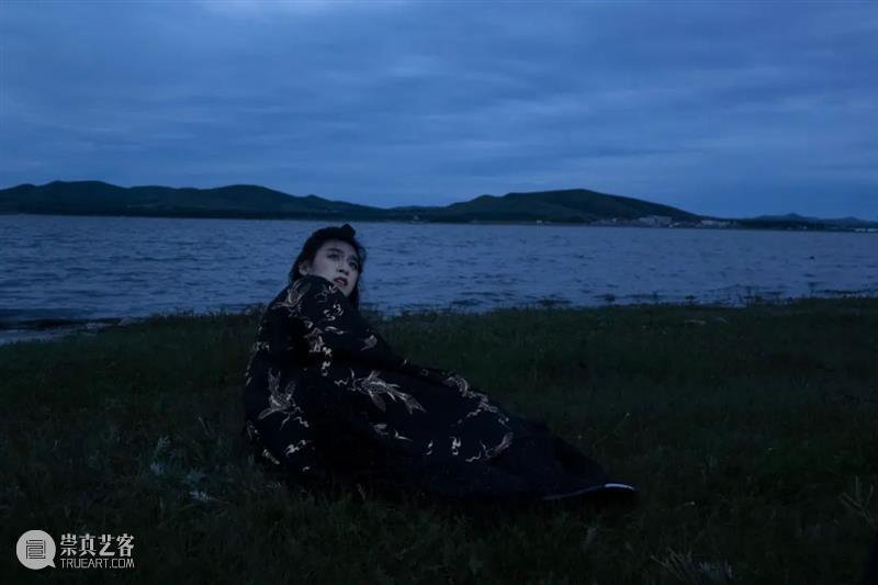 ≡ 马凌画廊 | ART021 2021上海廿一当代艺术博览会 | 展位 E22 马凌 画廊 上海 廿一 艺术 博览会 展位 陶辉Tao Light 频道 崇真艺客