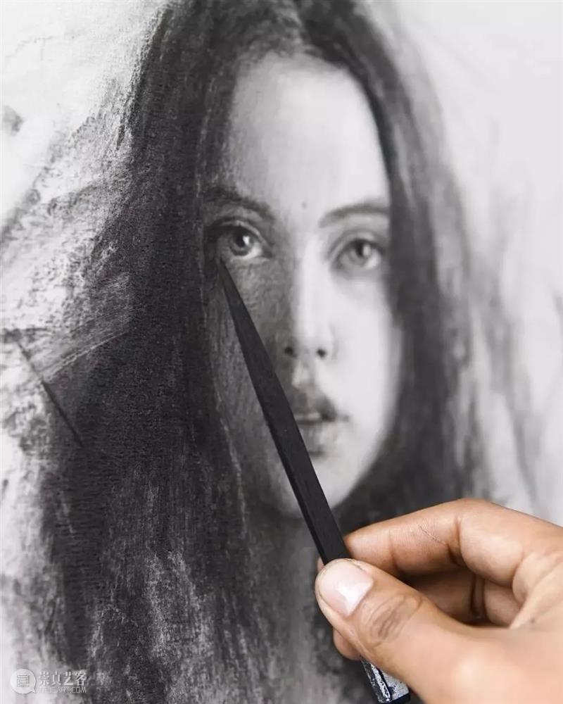 【经典素描肖像】全都是美女，画面效果太赞了 ~ 素描 肖像 美女 画面 效果 END 崇真艺客