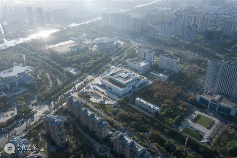 严肃转向开放，东台图书馆综合体改造 / 和睿建筑 建筑 东台图书馆 综合体 严肃 东台新图书馆 范公北路 西侧 黄海路 南侧 片区 崇真艺客