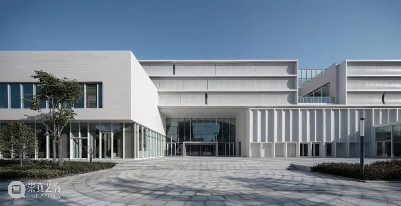 严肃转向开放，东台图书馆综合体改造 / 和睿建筑 建筑 东台图书馆 综合体 严肃 东台新图书馆 范公北路 西侧 黄海路 南侧 片区 崇真艺客