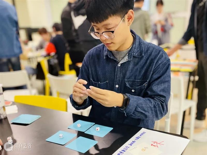 回顾 | 游戏化思维讲座&纸上游戏设计工作坊  同济大学设计创意学院 讲座 纸上 游戏 工作坊 思维 同济大学设计创意学院 坪坊 腾讯 社会 价值 崇真艺客