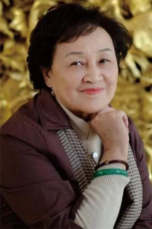 惠民价全场99元！话剧《烽火学堂》巡演归来，追寻教育先师足迹  广东艺术剧院 先师 足迹 话剧 烽火学堂 全场 惠民价 广东省文化和旅游厅 广东省演出有限公司 广东省 中国共产党 崇真艺客