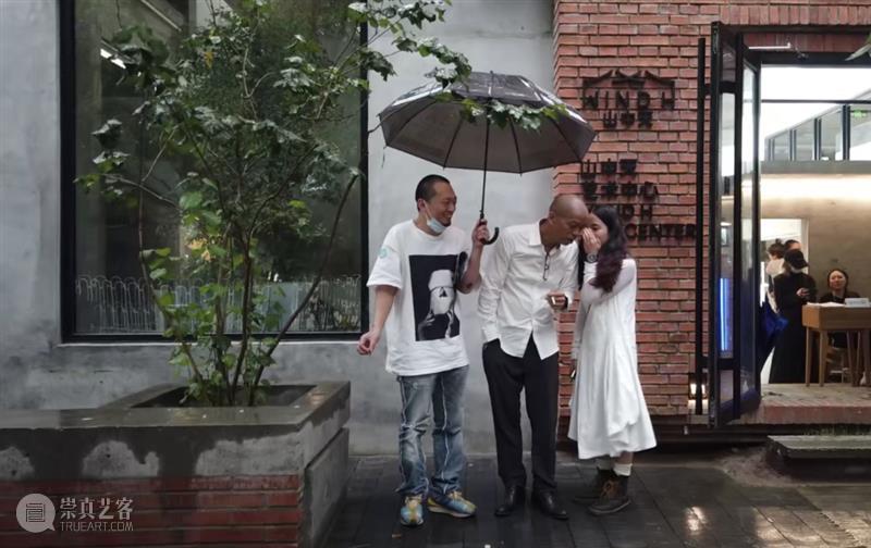 “翡翠火齐,流耀含英”,何云昌的情感回归 视频资讯 Wind H 何云昌 翡翠 情感 山中天艺术中心 以来 首场 艺术家 个展 材料 重心 崇真艺客