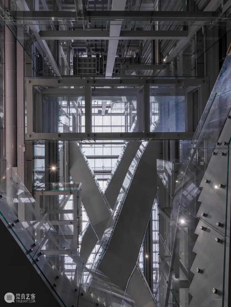 MVRDV‘不锈钢大碗’开放，Depot 艺术仓库室内曝光 崇真艺客