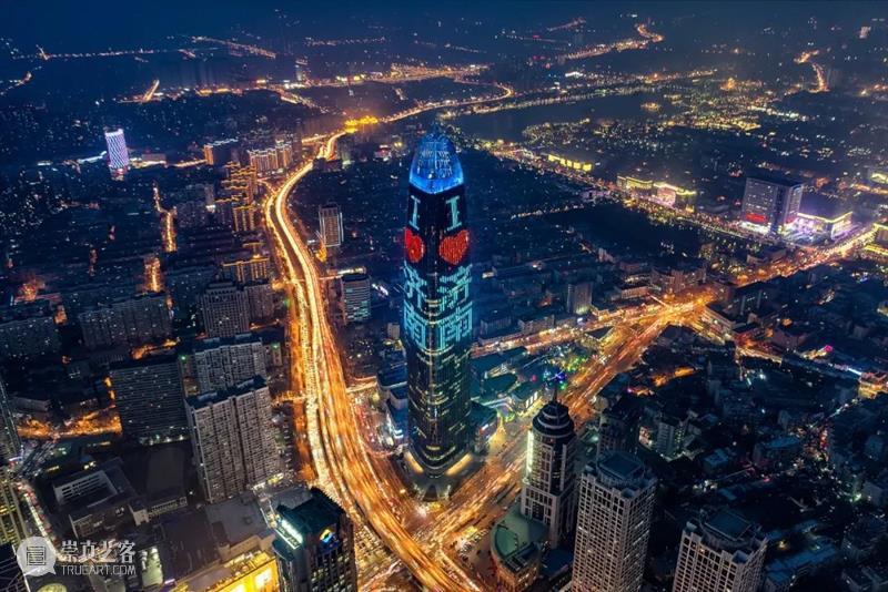 中国的源泉之城,为何是济南? 济南 中国 源泉 环城 清溪 山影 岸上 红袍 小妞儿 济南的秋天 崇真艺客